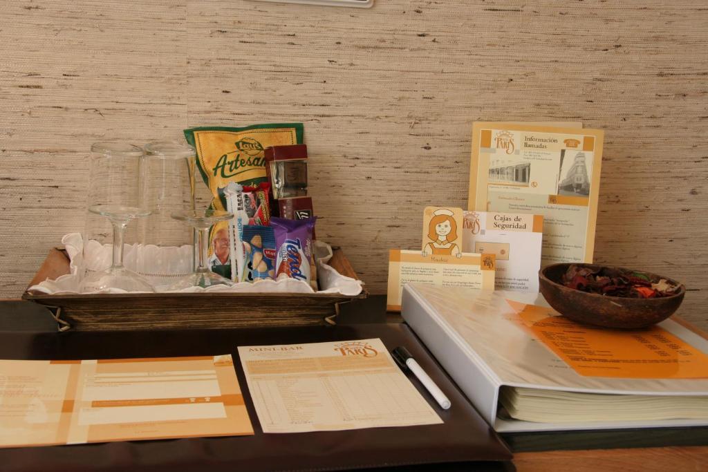 Hostal Paris Valladolid Dış mekan fotoğraf