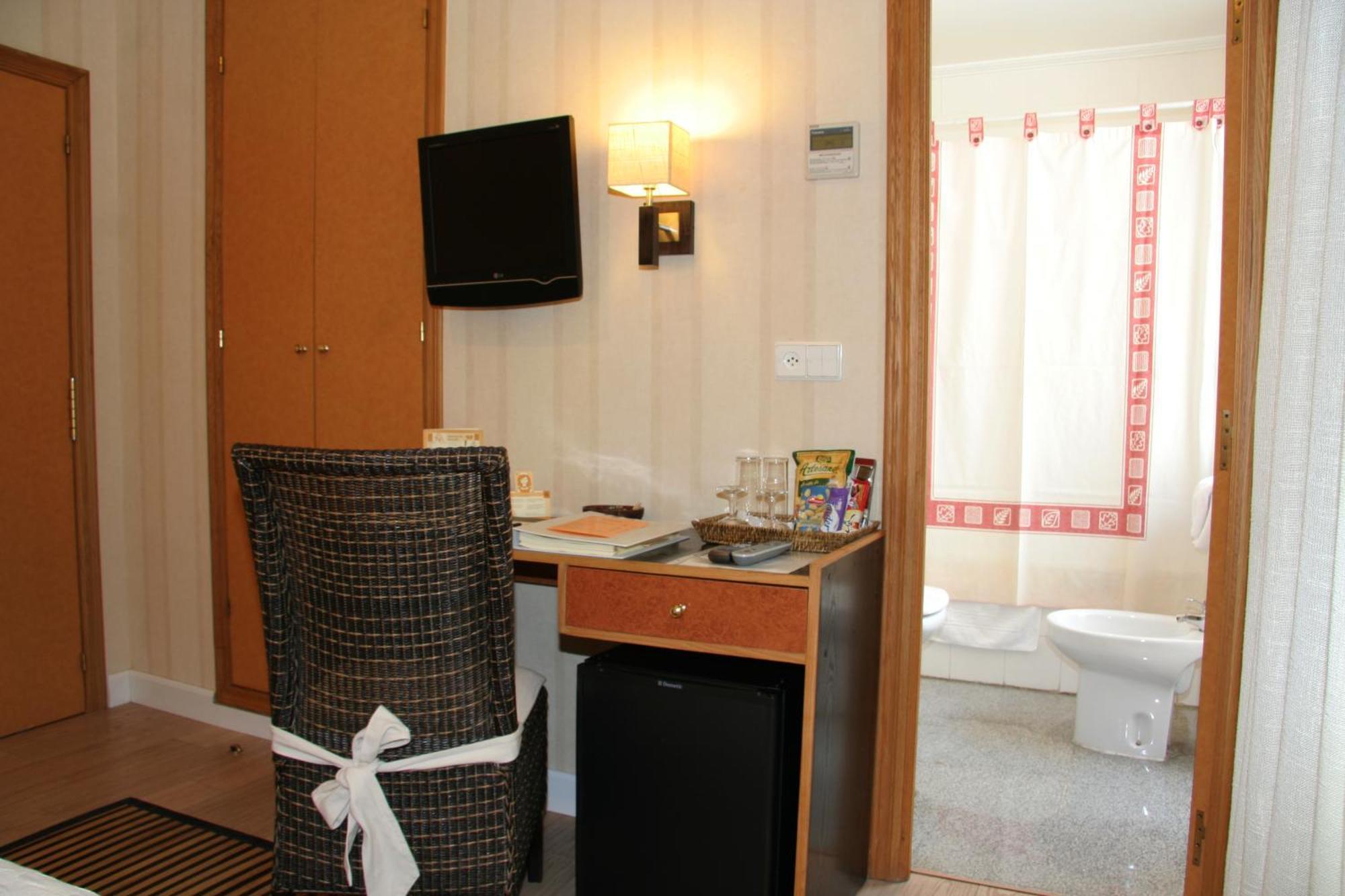 Hostal Paris Valladolid Dış mekan fotoğraf