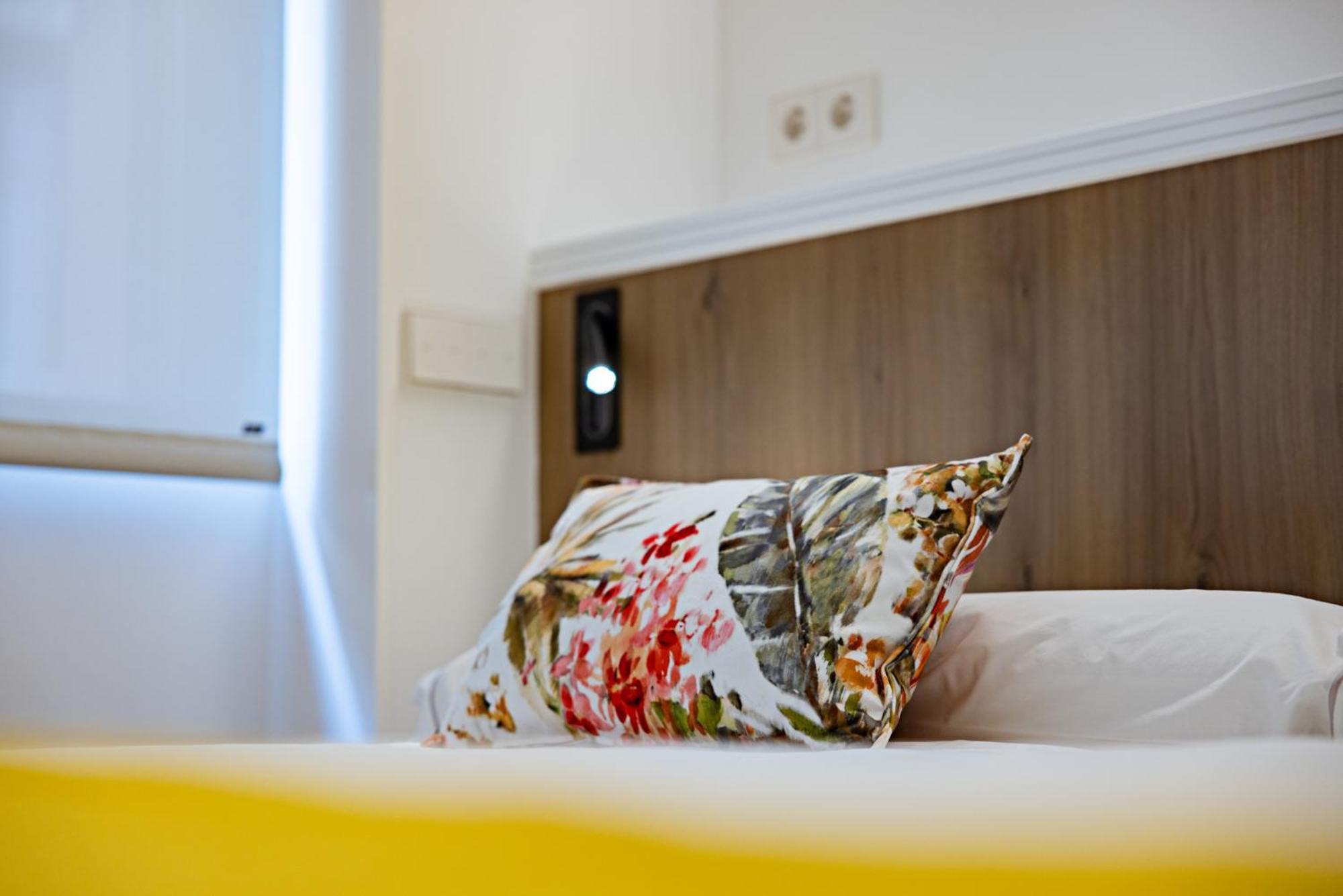 Hostal Paris Valladolid Dış mekan fotoğraf