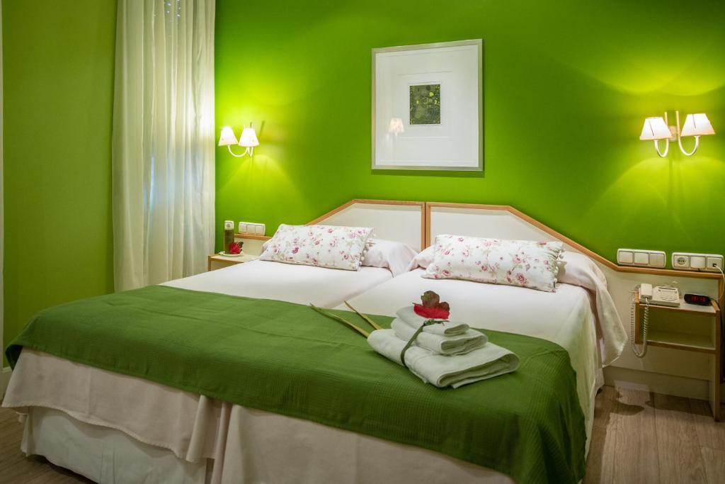 Hostal Paris Valladolid Dış mekan fotoğraf