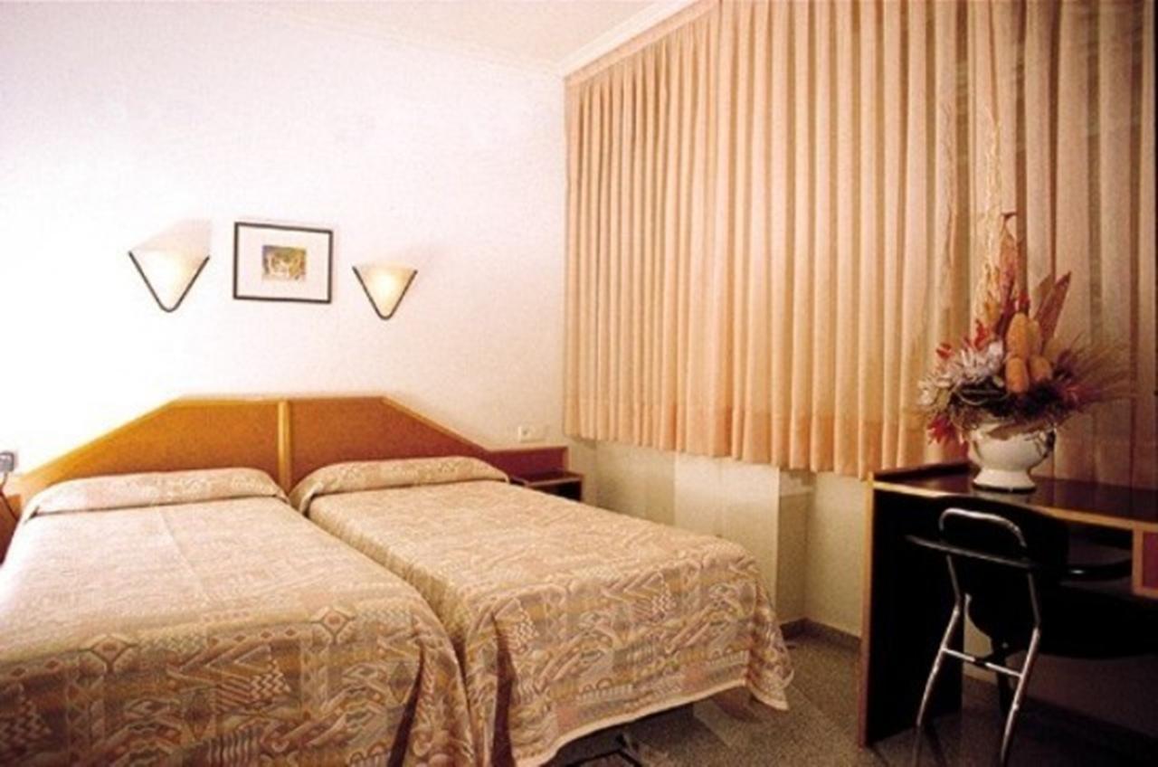 Hostal Paris Valladolid Dış mekan fotoğraf