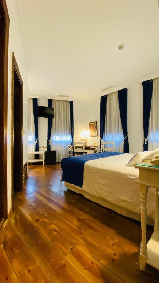 Hostal Paris Valladolid Dış mekan fotoğraf