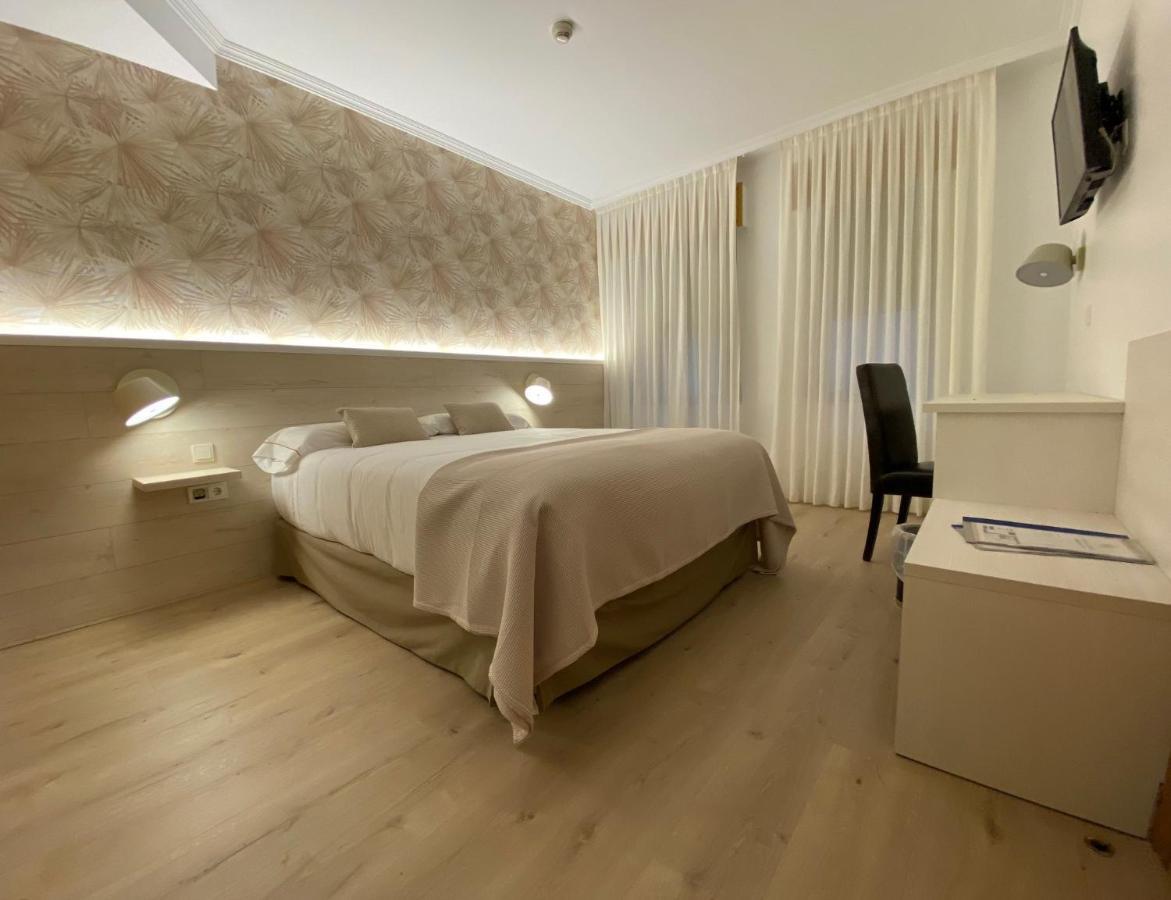 Hostal Paris Valladolid Dış mekan fotoğraf